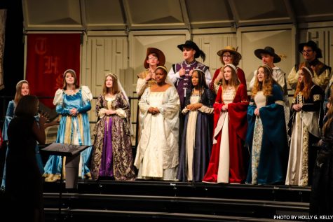 Madrigals hold preview concert