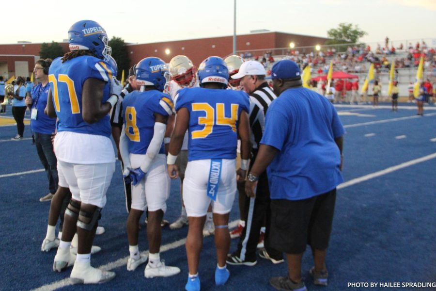 Tupelo V Lafayette coin toss to start off the game