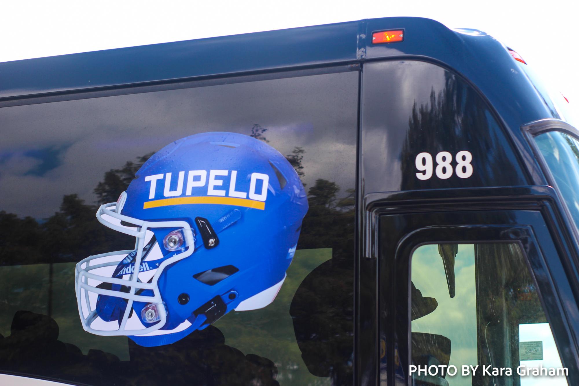 Tupelo+Football+Heads+to+Oxford
