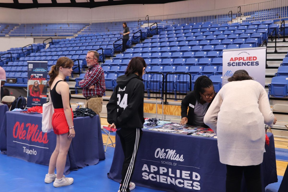 Jilllian Babb looks over Ole Miss applied sciences to see her options after Middle College