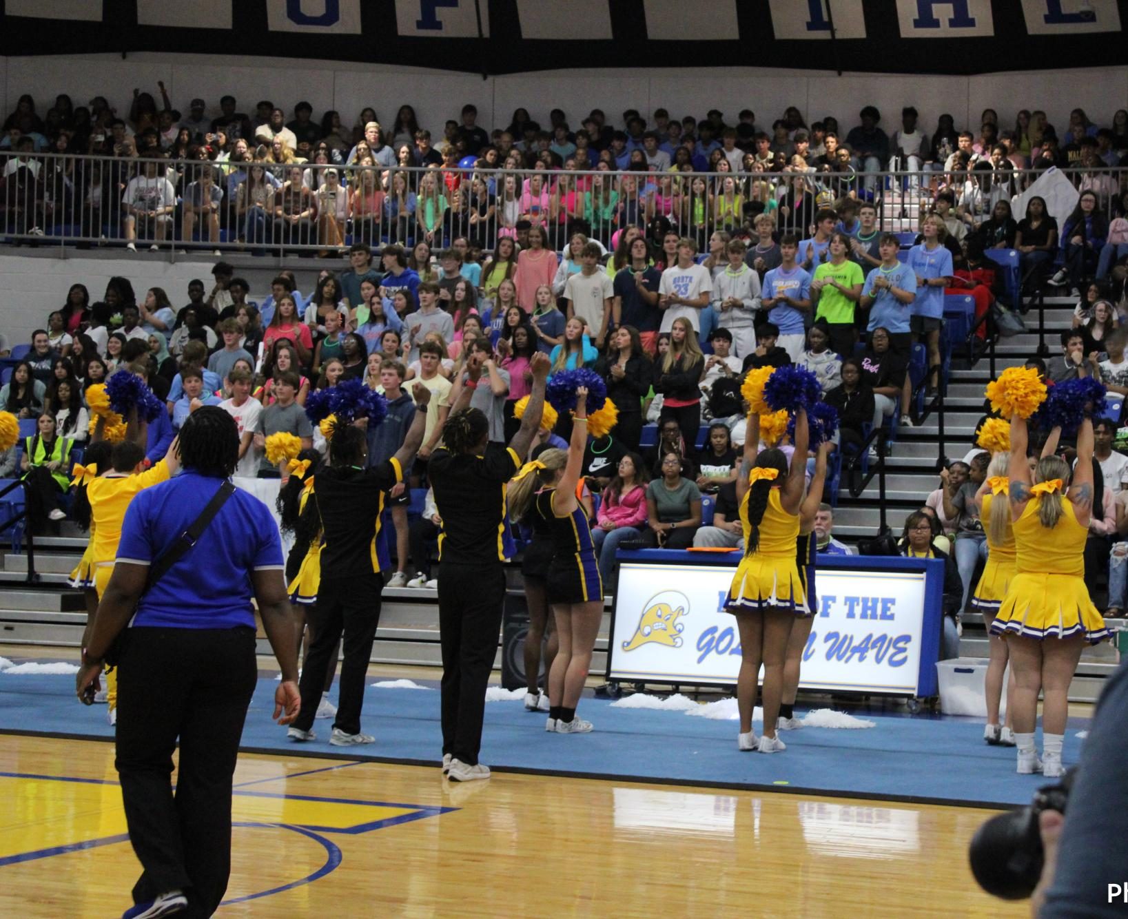 Tupelo holds first pep rally of the season