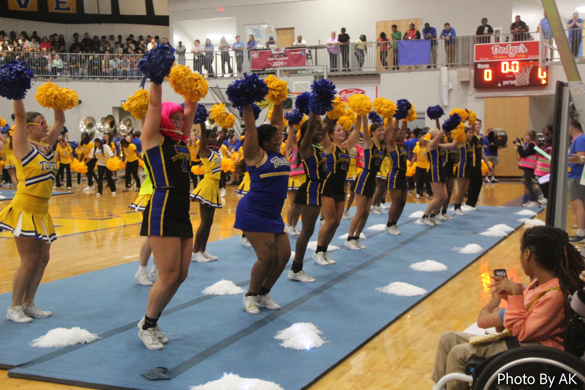 Tupelo holds first pep rally of the season