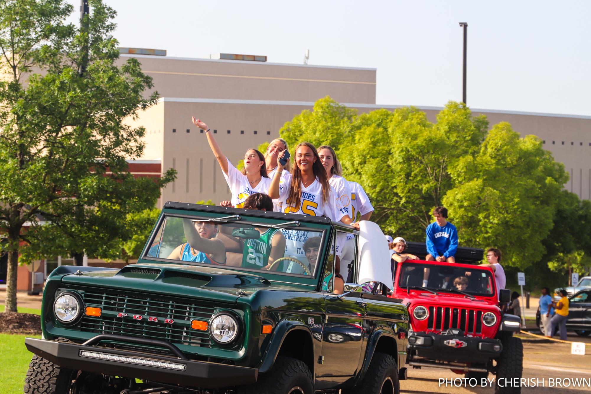 Dr. Thomas welcomes Class of 2025 to a new year