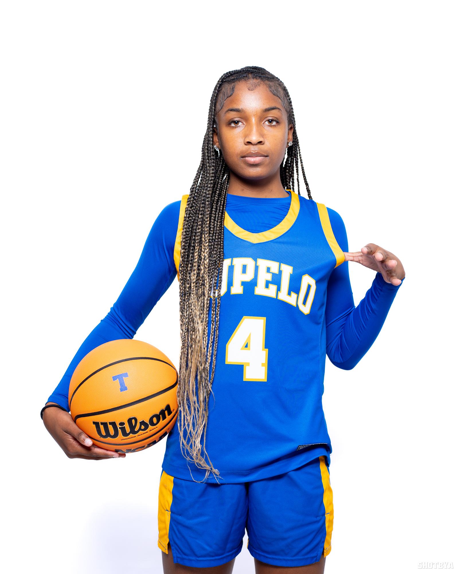 Throwback : Take a Look at The 2024 Girls Basketball Media Day