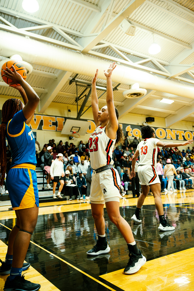 Tupelo Lady Wave Basketball played in the Tangle Of The Trail Tourament