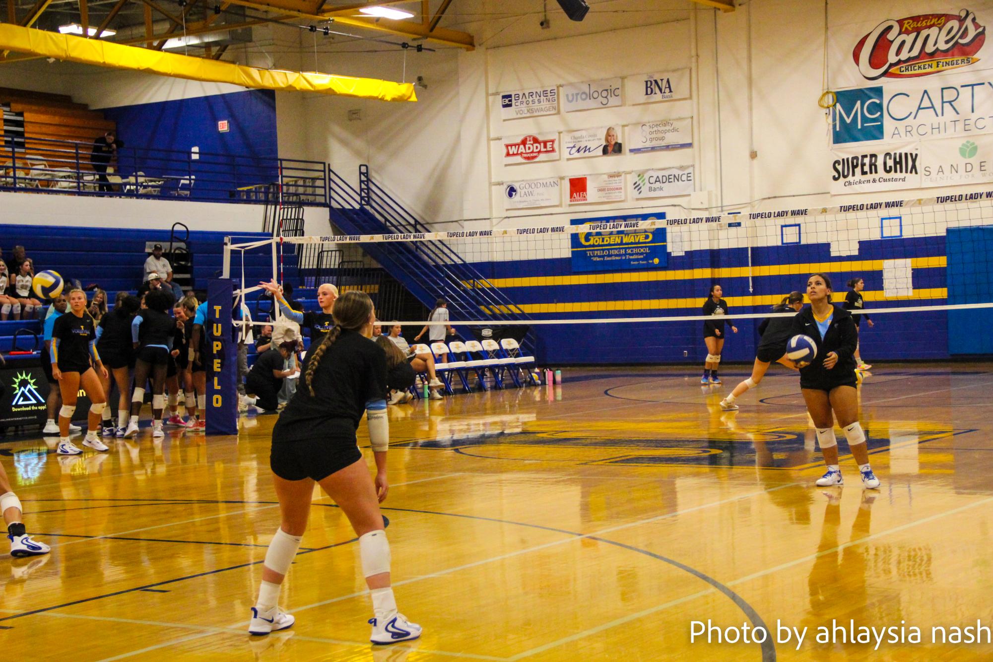 Off to a Winning Start: Lady Wave Volleyball Score Win Against New Hope