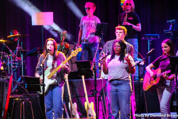 Mady White singing